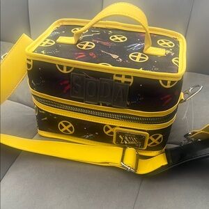 X-men soda lunch bag with six X-men soda figures